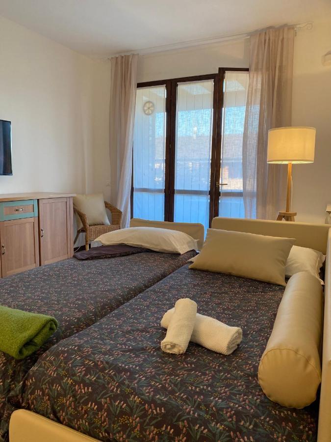 Casa Vittoria Apartment Sirmione Exterior foto